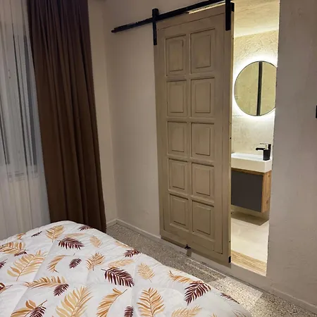 Dalyan Merkezde Ev Apartment Eskiomerler